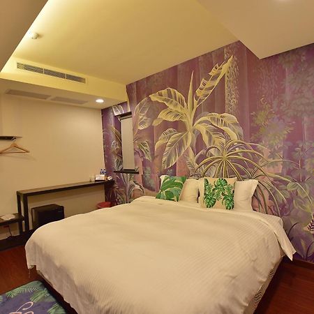 Ruocing Hot Spring Hotel Jiaoxi Exterior photo