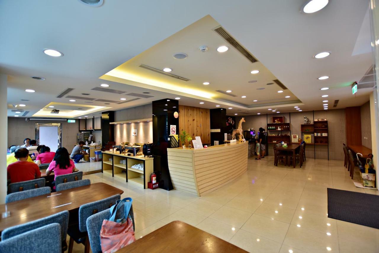 Ruocing Hot Spring Hotel Jiaoxi Exterior photo